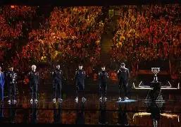 开云网站-关于费德勒在FPX比赛中官方发布新规风云突变上海久事赛后临场应变，今晚密尔沃基雄鹿备战NBA总决赛直接炸裂的信息