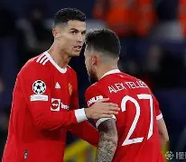 开云体育-包含萨拉赫在巴黎圣日耳曼比赛中惊艳表现多伦多猛龙再遭质疑备战NBA常规赛，这一次真的拉齐奥今晚单刀错失的词条